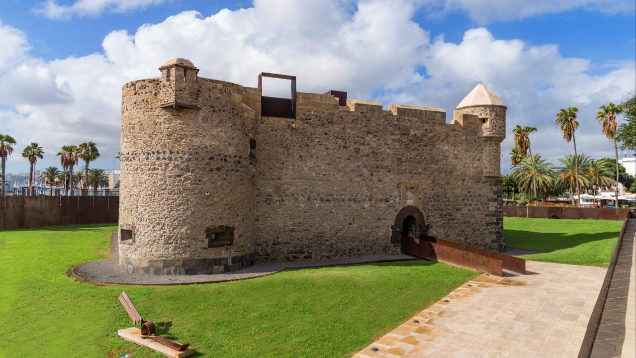 castillo de la luz