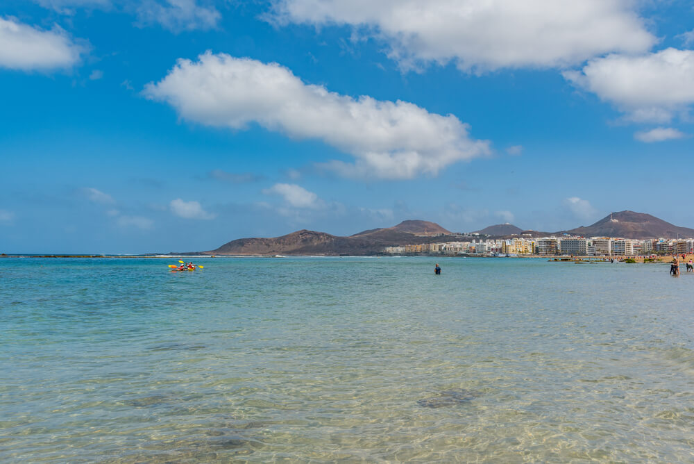 aussicht auf das meer von las canteras gran canaria