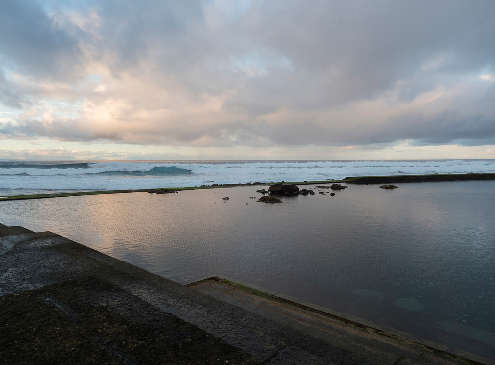 los charcones natural pool