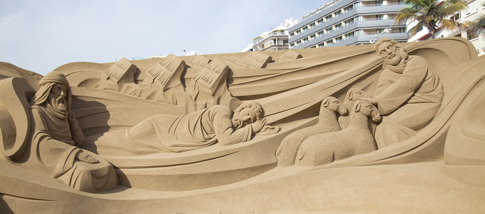 nativity scenes made of sand at las canteras beach
