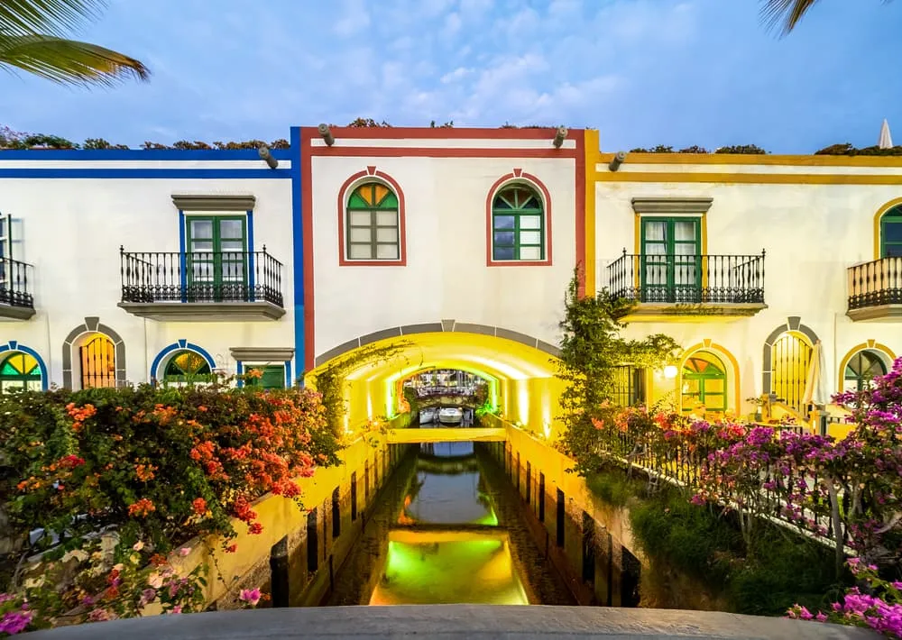 Puerto de Mogán de noche